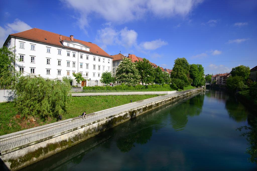 Galeria River Hotell Ljubljana Exteriör bild