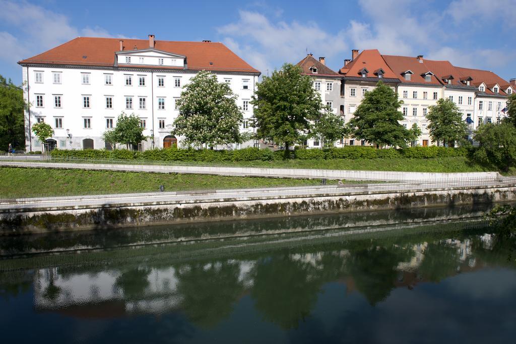 Galeria River Hotell Ljubljana Exteriör bild